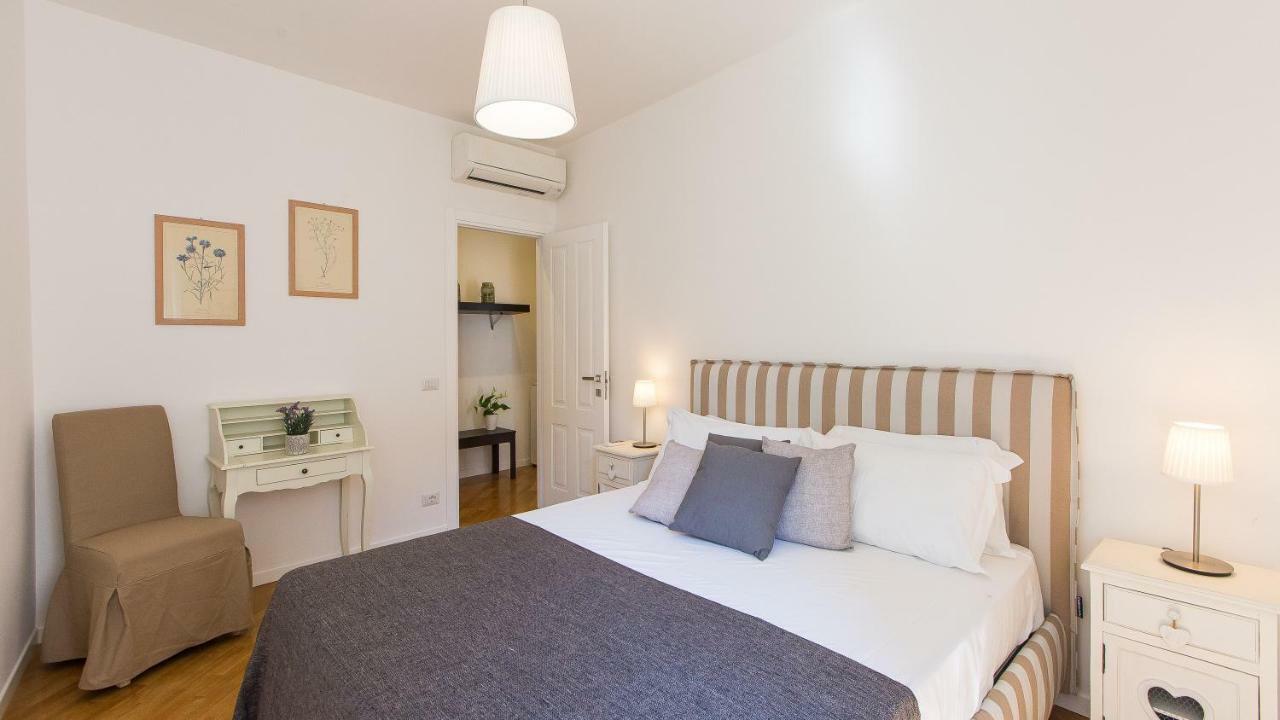 Rental In Rome Giulia Atmosphere Exterior photo